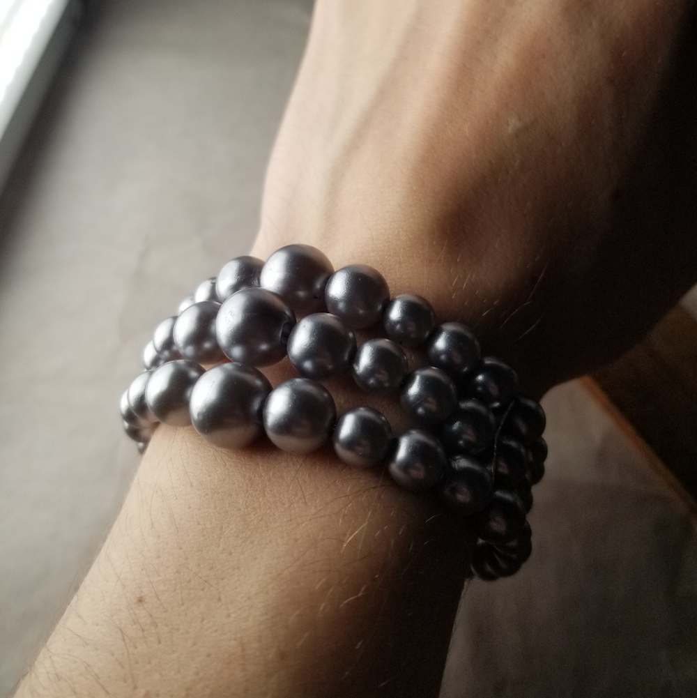 Faux Black Pearl Bracelet
